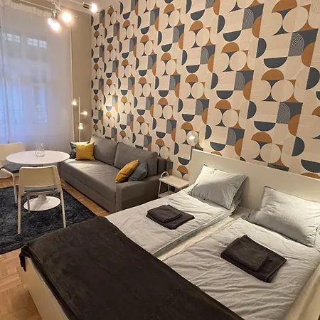 Csengery Appartement *